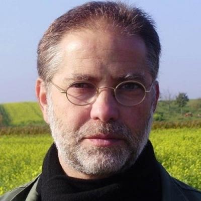 Holger Robrecht headshot