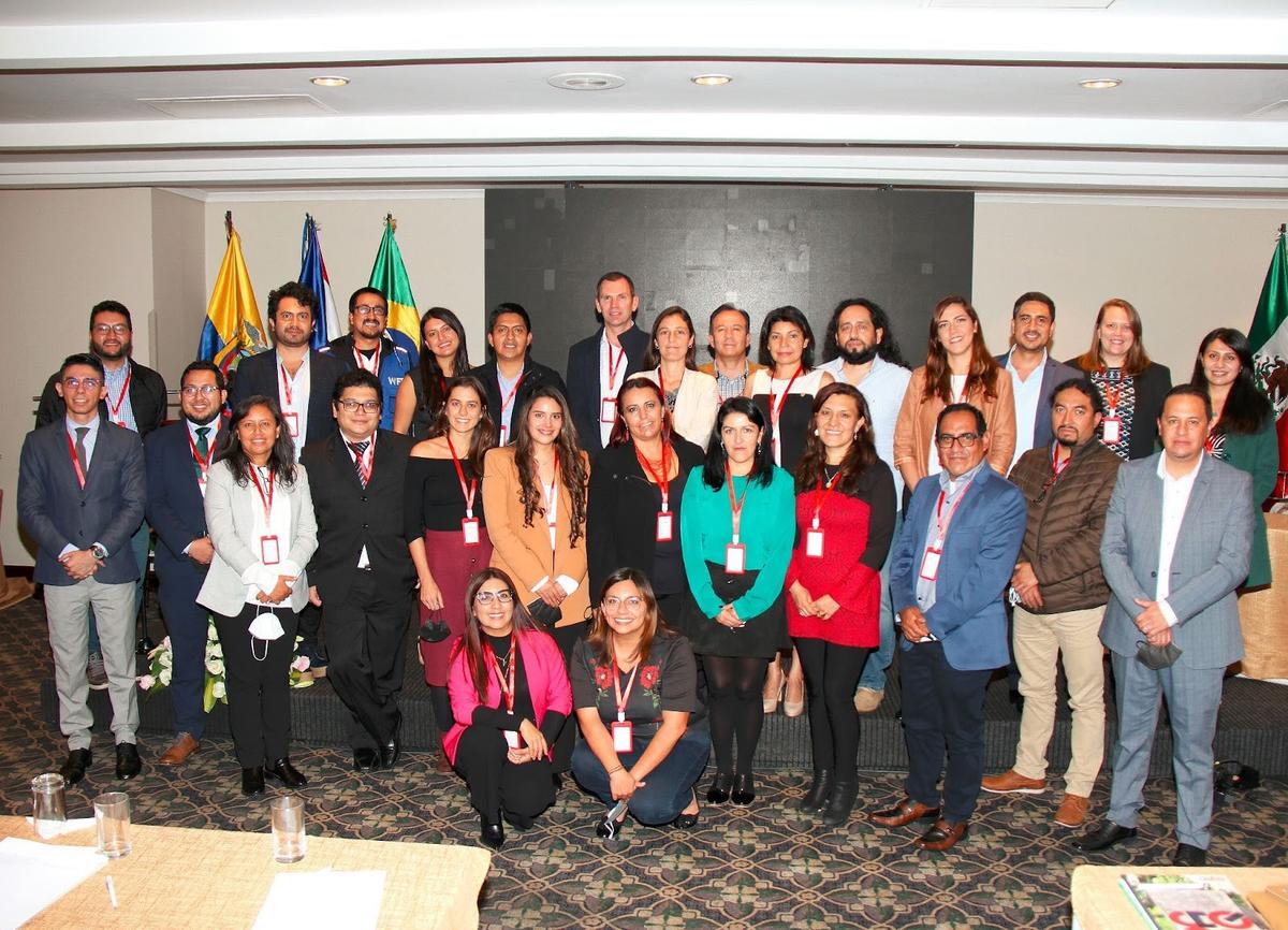 Hub Launch Latin America: Participants of the UrbanByNature Latin America kick-off included practitioners from NGOs, local enterprises, and academia, as well as municipal representatives from Buenos Aires (Argentina), São Paulo (Brazil), San José (Costa Rica), Guadalajara (Mexico), Santiago (Chile), Santo Domingo (Ecuador), Portoviejo (Ecuador) and the host city of Quito (Ecuador). Hub Launch Latin America